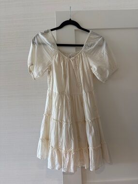 Zara Girls' Cream Eyelet Tiered Dress